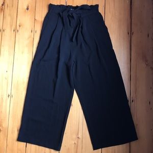 Zara basic black wide leg pants sz small